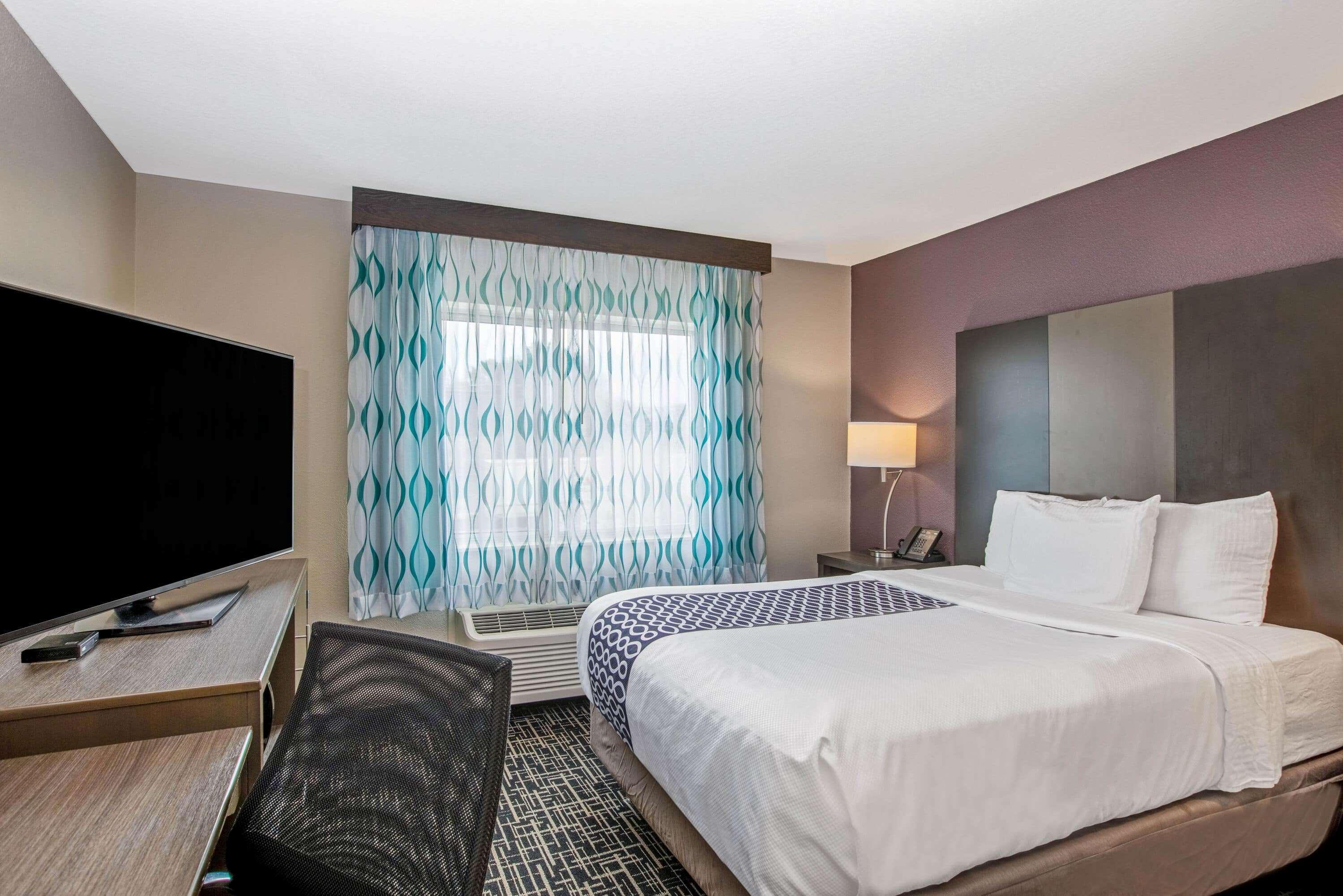 La Quinta By Wyndham Fayetteville Eksteriør bilde